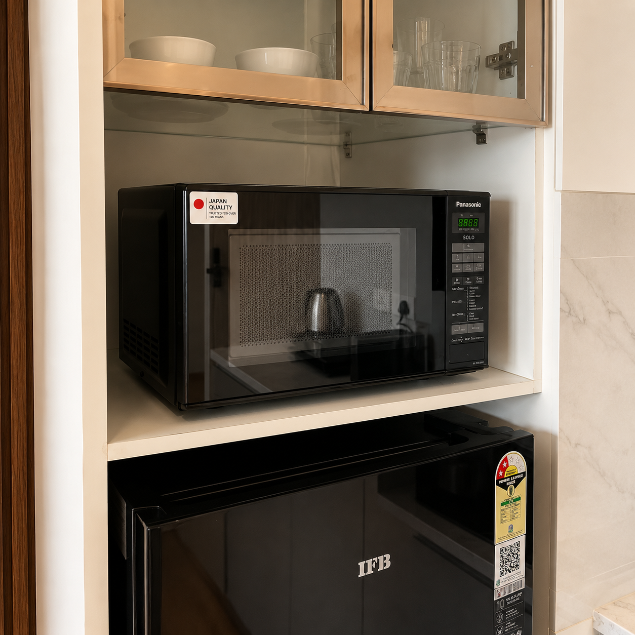Skylevel Luxury Suite Private Kitchenette Microwave
